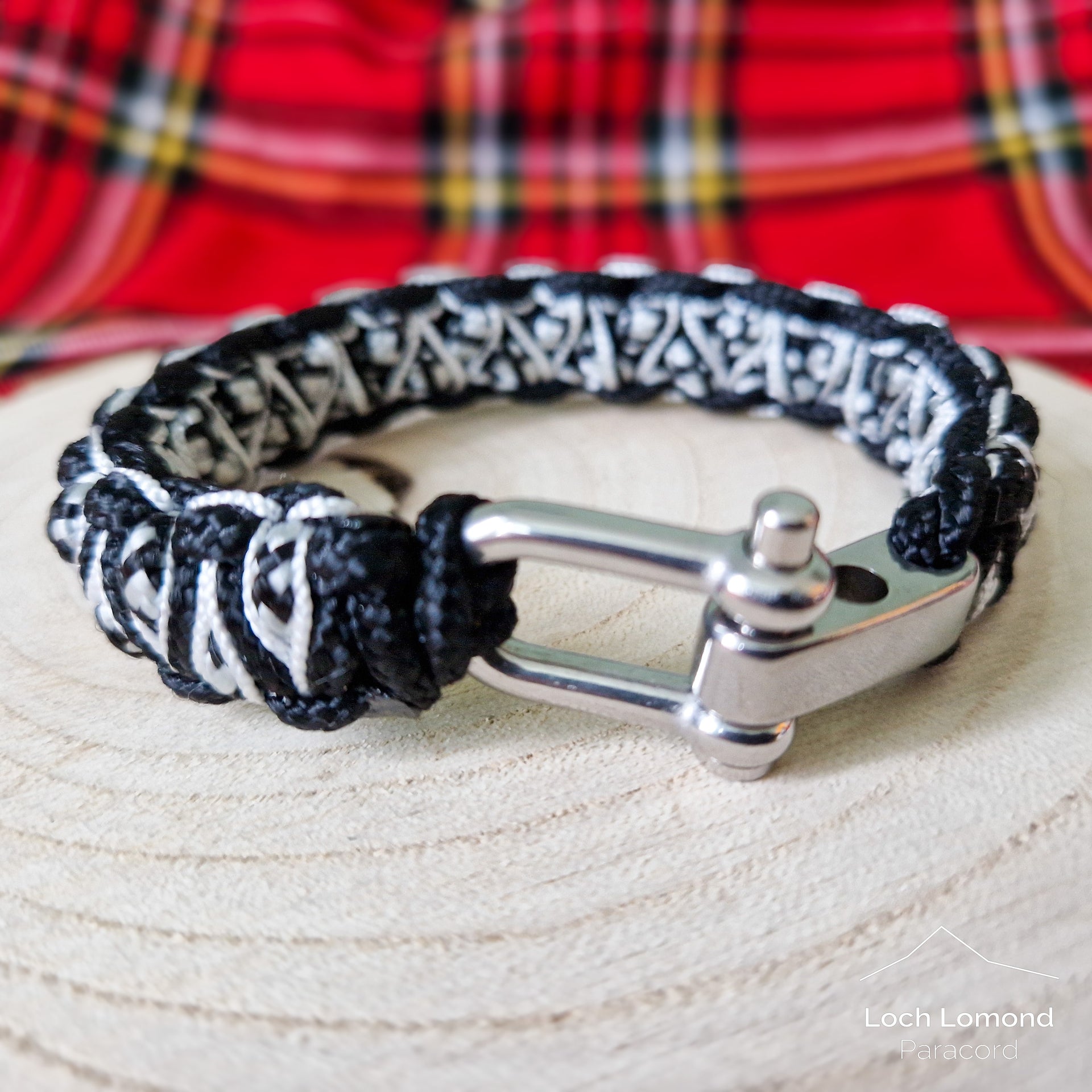 Mini Stitched Solomon's Dragon Bracelet – Loch Lomond Paracord
